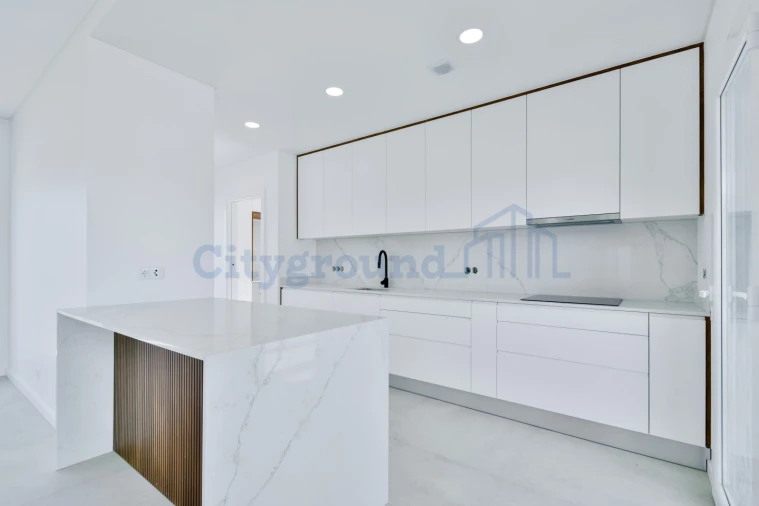 Moradia T4 para Venda em Nadadouro Foto 8