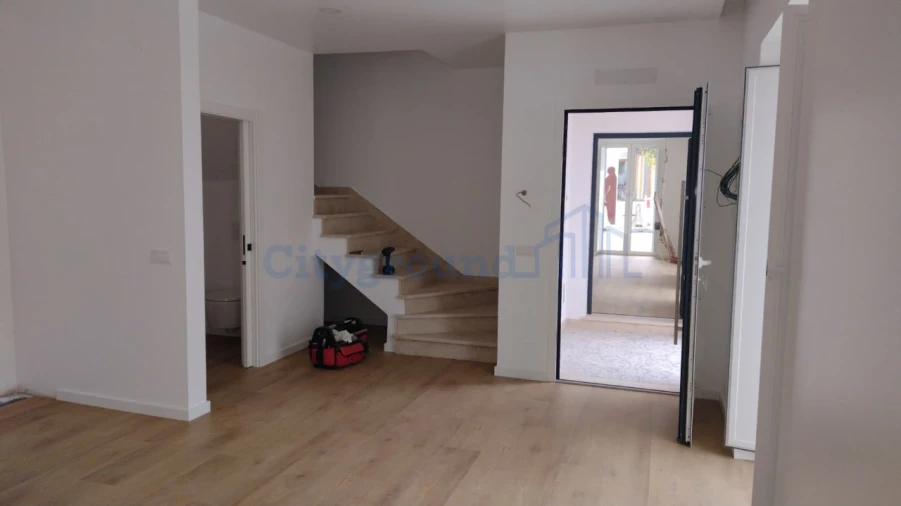 Moradia T2 para Venda em Nossa Senhora da Piedade Foto 6