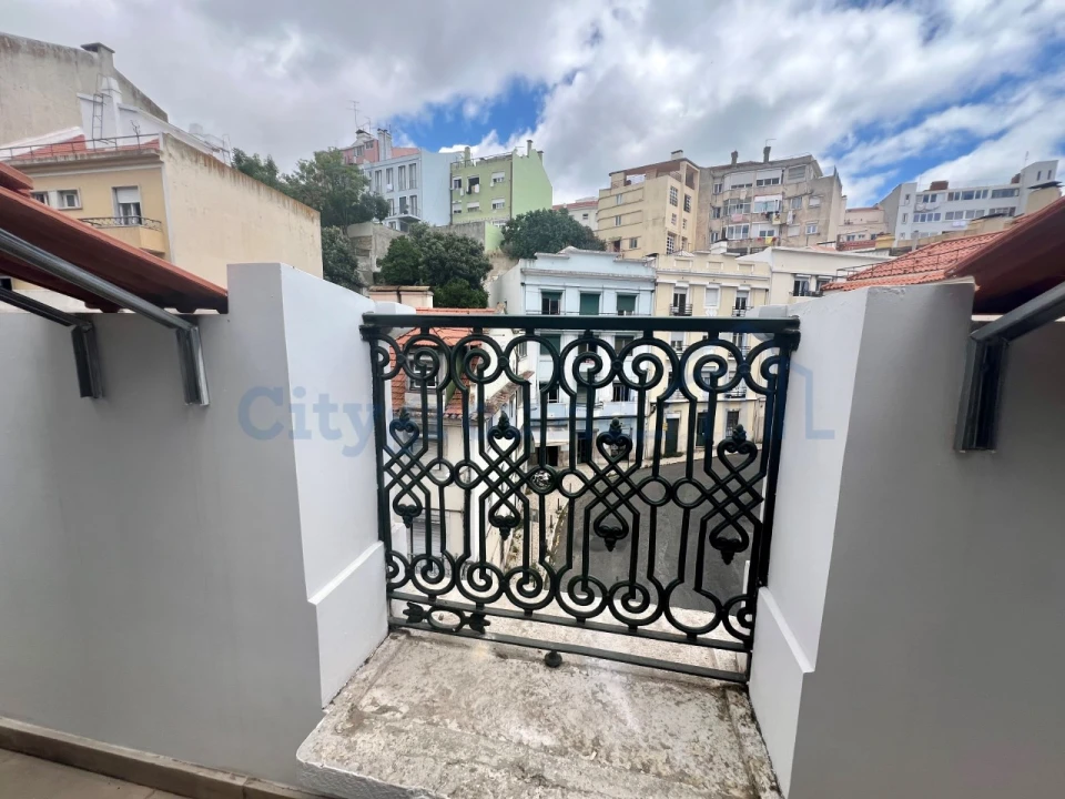 Apartamento T2 para Venda em São Vicente Foto 4