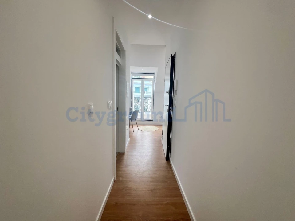 Apartamento T2 para Venda em São Vicente Foto 9