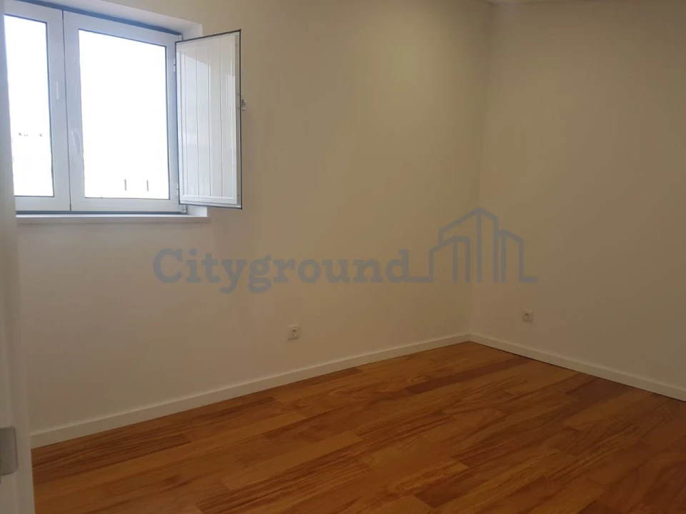 Apartamento T3 para Venda em São Vicente Foto 6