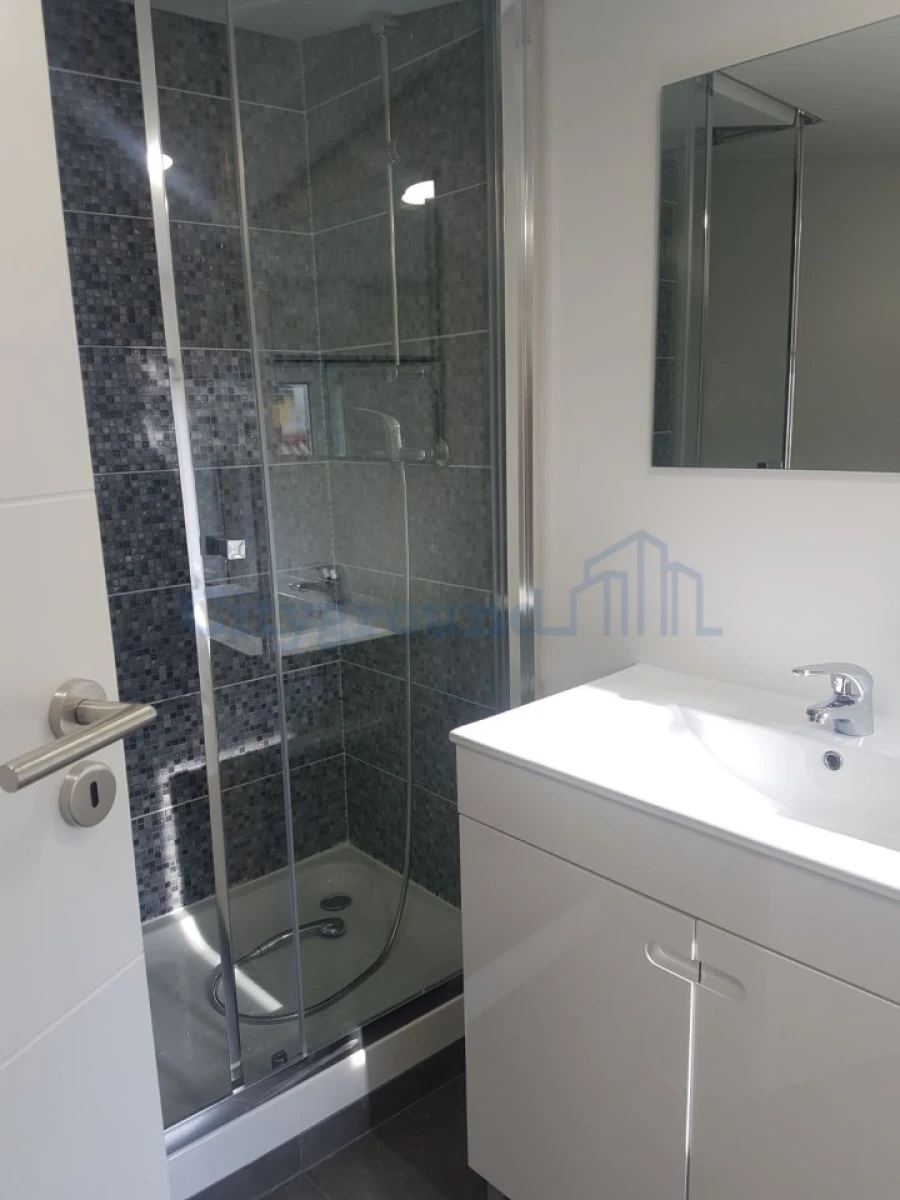 Apartamento T3 para Venda em São Vicente Foto 10