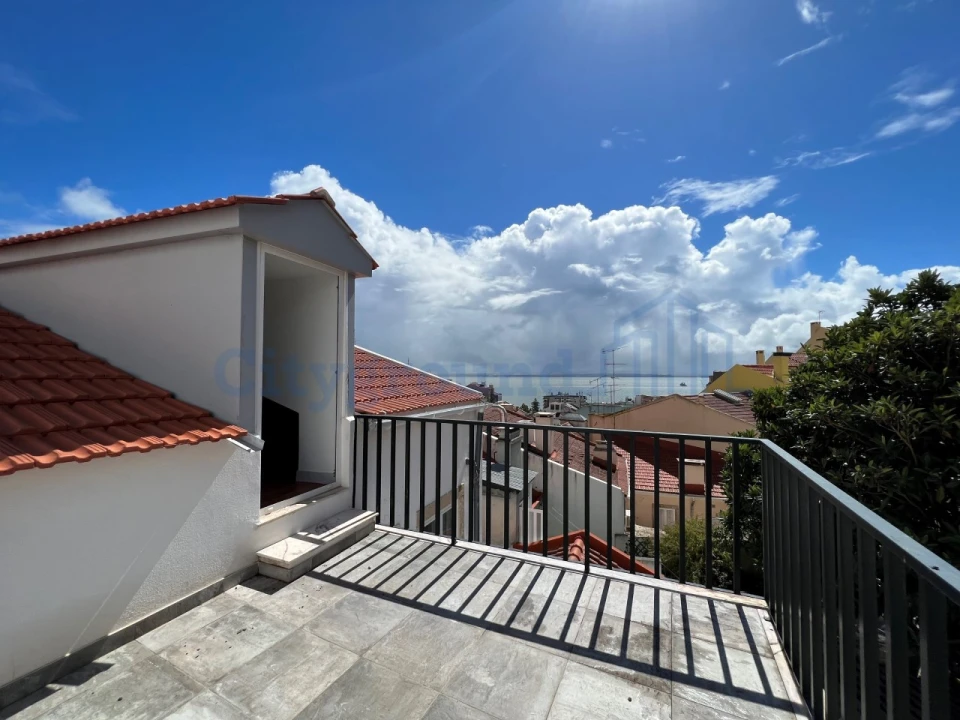 Apartamento T2 para Venda em São Vicente Foto 1