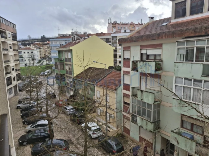 Apartamento T1 para Venda em Cacém e São Marcos Foto 7