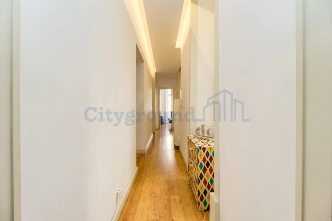 Apartamento T3 para Venda em Santa Maria Maior Foto 9