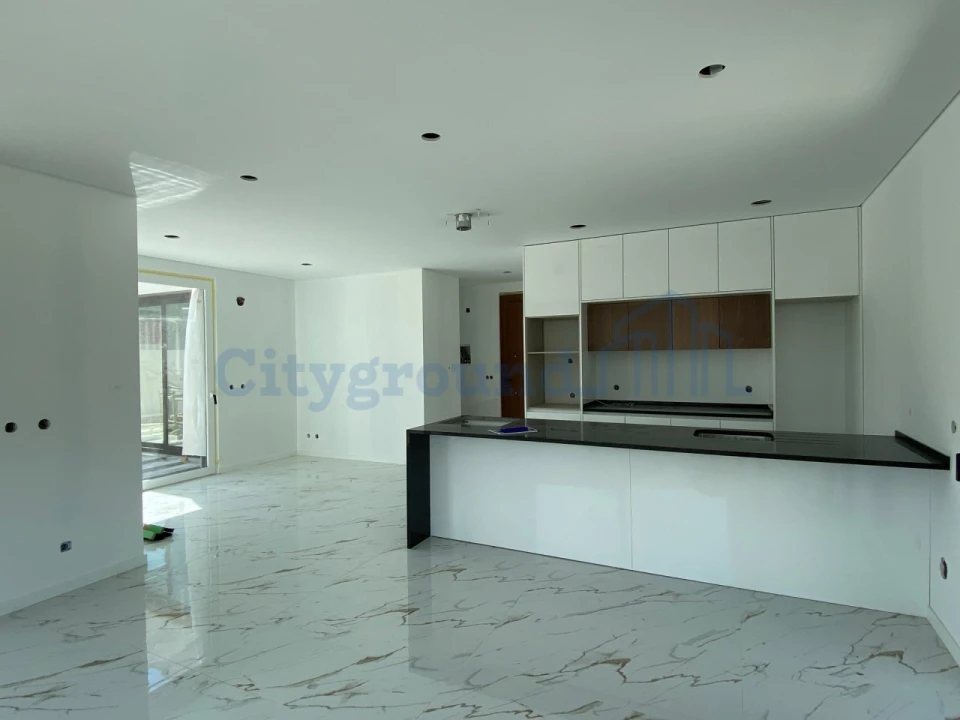 Moradia T2 para Venda em Tornada e Salir do Porto Foto 22