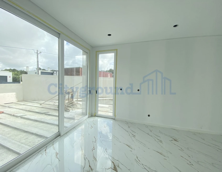 Moradia T2 para Venda em Tornada e Salir do Porto Foto 39