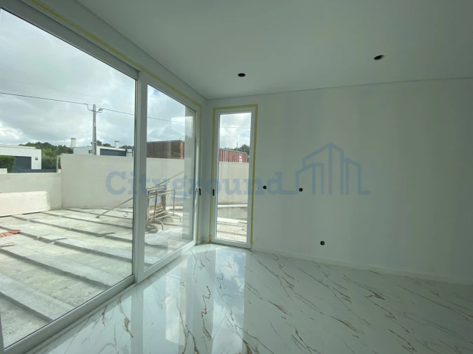 Moradia T2 para Venda em Tornada e Salir do Porto Foto 36