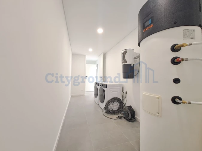 Moradia T2 para Venda em Tornada e Salir do Porto Foto 20