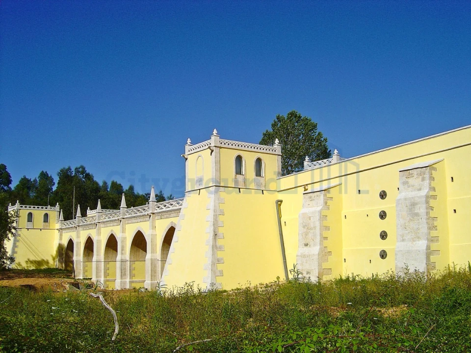 Moradia T4 para Venda em Batalha Foto 36