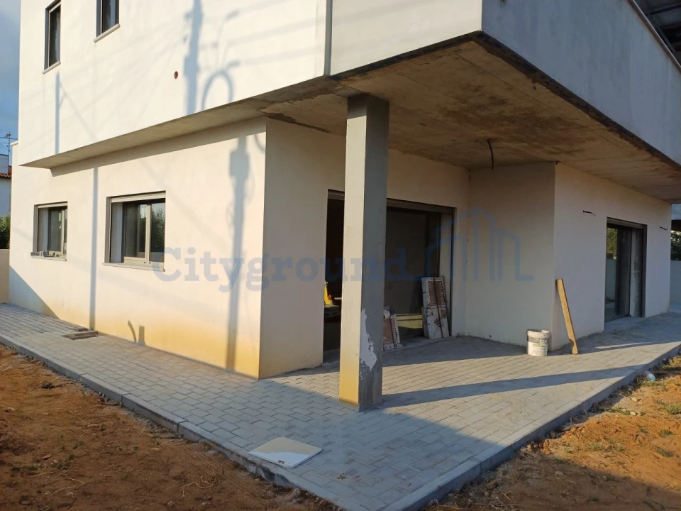 Moradia T4 para Venda em Batalha Foto 6