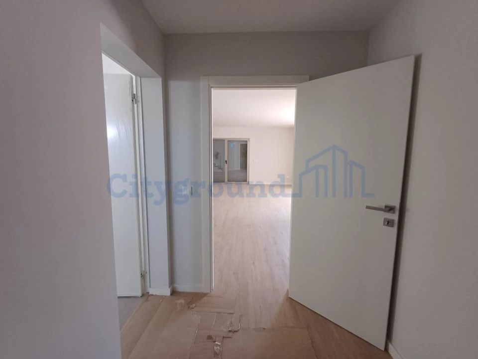 Moradia T4 para Venda em Batalha Foto 7