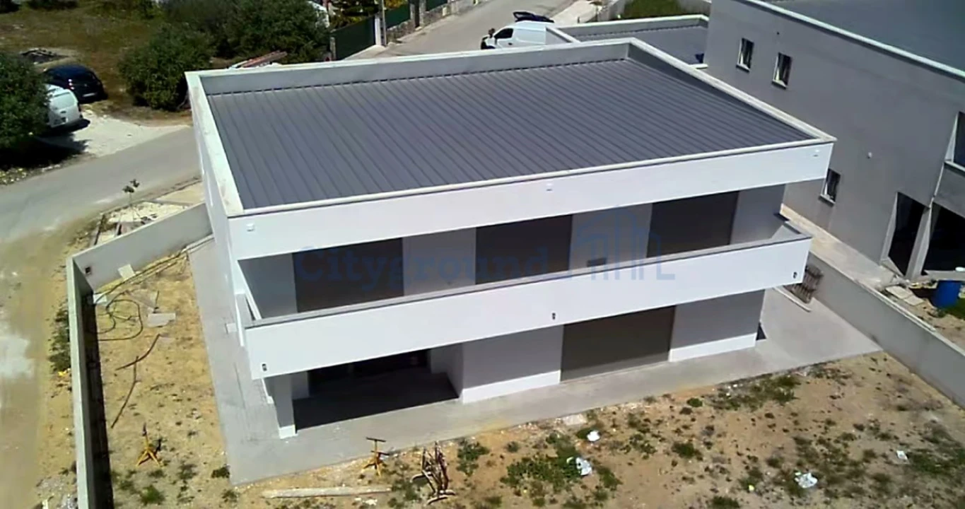 Moradia T4 para Venda em Batalha Foto 38
