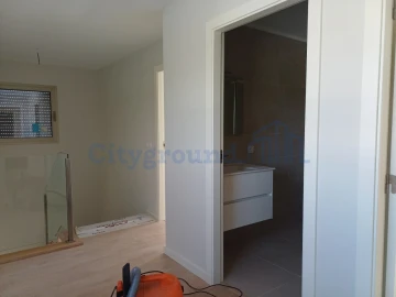 Moradia T4 para Venda em Batalha