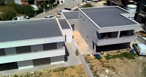 Moradia T4 para Venda em Batalha