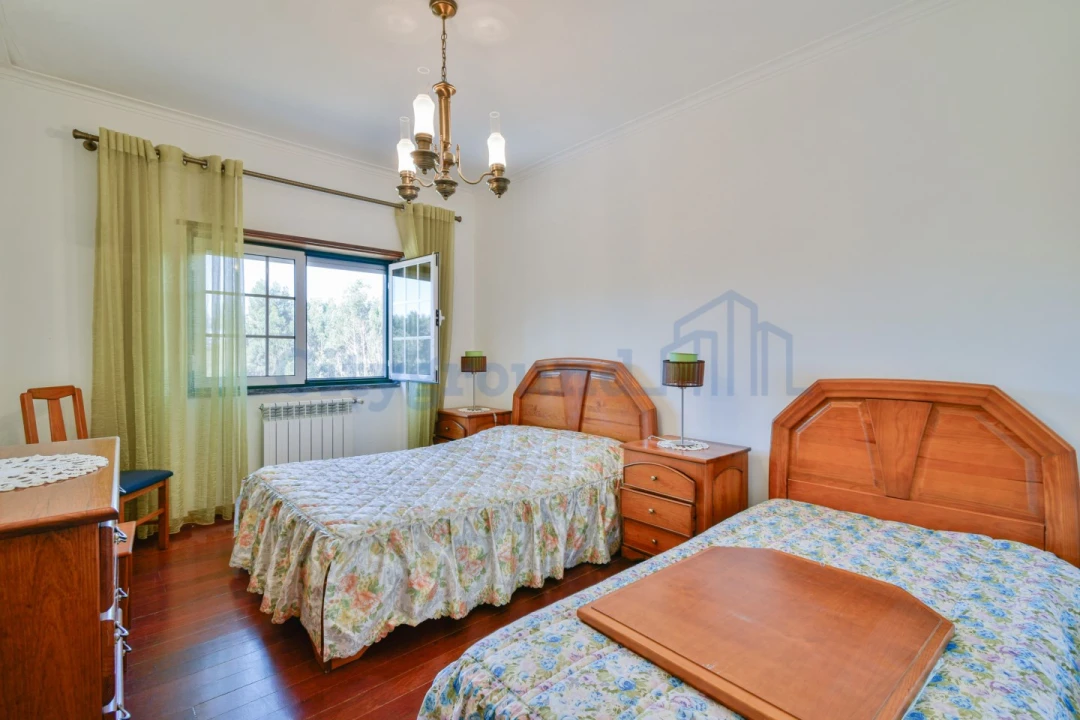 Quinta T6 para Venda em Nossa Senhora do Pranto Foto 32