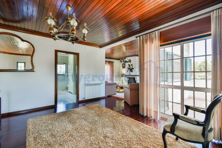 Quinta T6 para Venda em Nossa Senhora do Pranto Foto 7