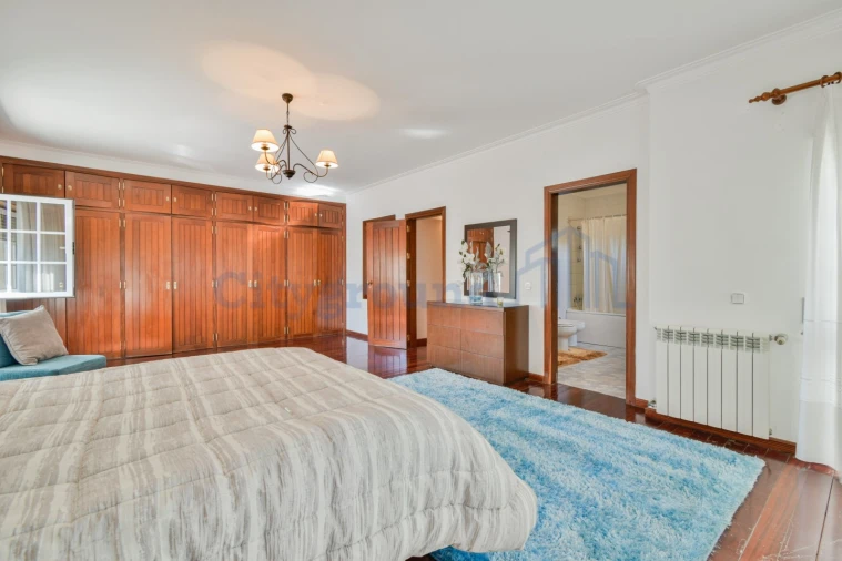 Quinta T6 para Venda em Nossa Senhora do Pranto Foto 45