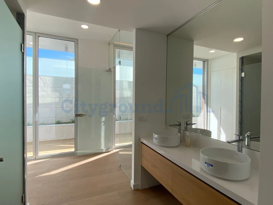 Apartamento T3 para Venda em São Martinho do Porto Foto 18