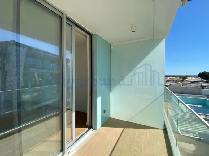 Apartamento T3 para Venda em São Martinho do Porto Foto 1