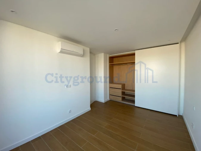 Apartamento T3 para Venda em São Martinho do Porto Foto 7