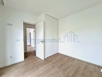 Moradia T4 para Venda em Corroios