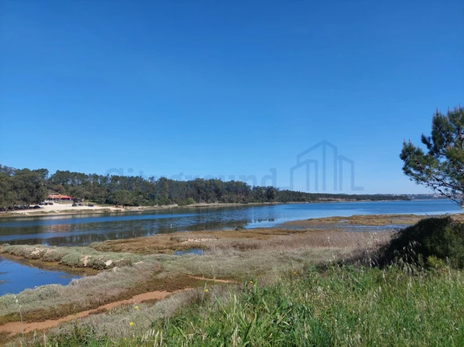 Moradia T4 para Venda em Santa Maria, São Pedro e Sobral da Lagoa Foto 41