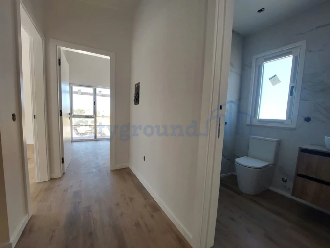 Moradia T4 para Venda em Santa Maria, São Pedro e Sobral da Lagoa Foto 24