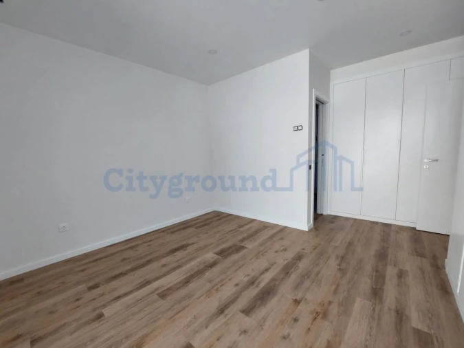 Moradia T4 para Venda em Santa Maria, São Pedro e Sobral da Lagoa Foto 17