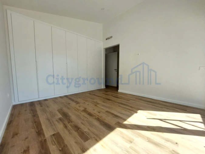 Moradia T4 para Venda em Santa Maria, São Pedro e Sobral da Lagoa Foto 23