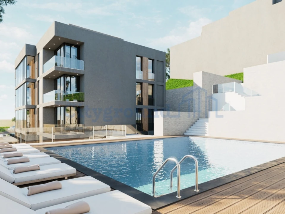 Terreno para Venda em Venda do Pinheiro e Santo Estêvão das Galés Foto 1