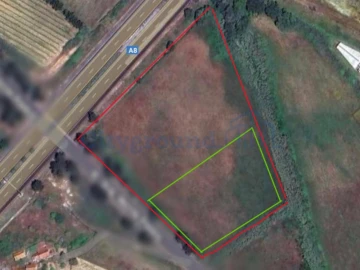 Terreno Comércio / Armazém para Venda em Tornada e Salir do Porto