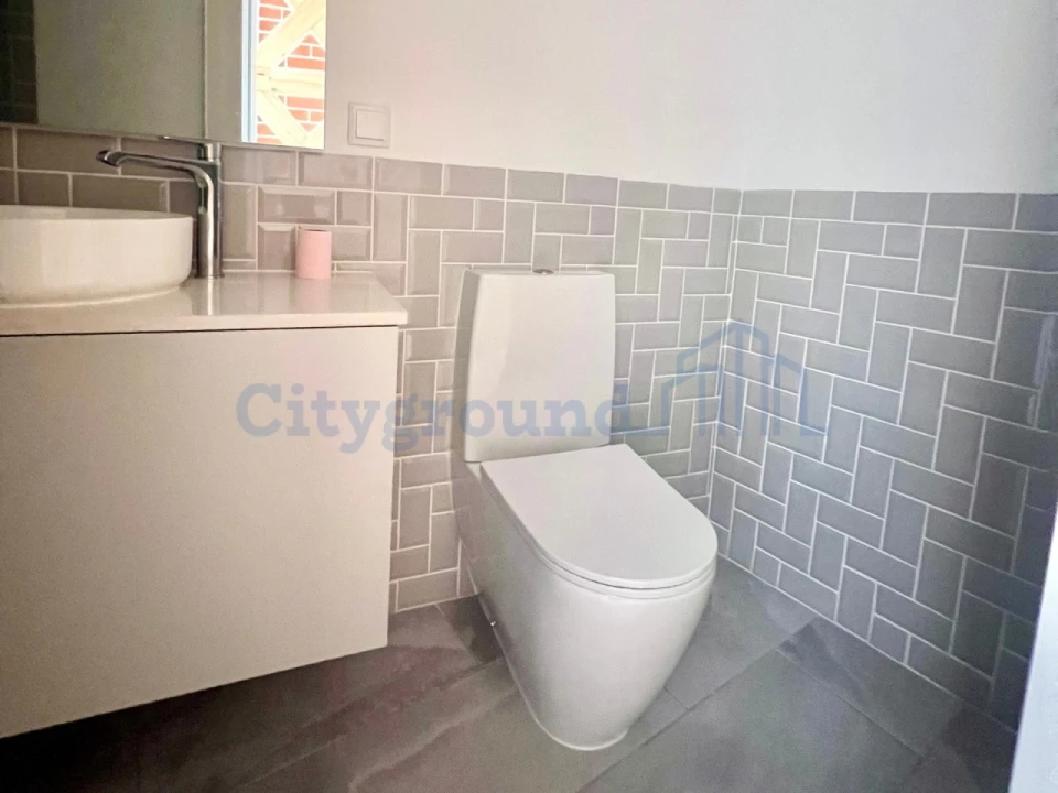 Apartamento T2 para Venda em São Vicente Foto 8