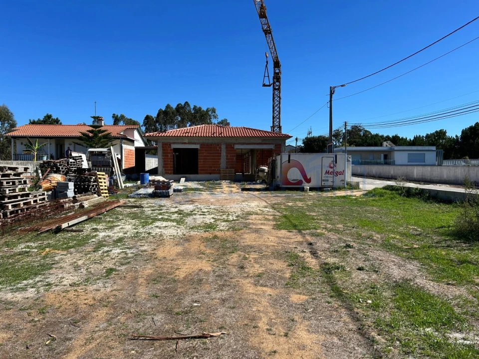 Moradia T3 para Venda em Souto da Carpalhosa e Ortigosa Foto 6