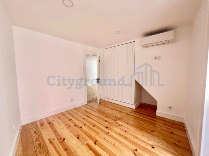 Apartamento T2 para Venda em São Vicente Foto 12