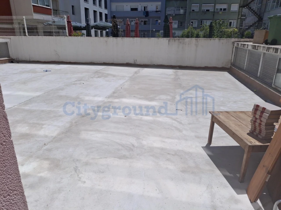 Apartamento T3 para Venda em Avenidas Novas Foto 2