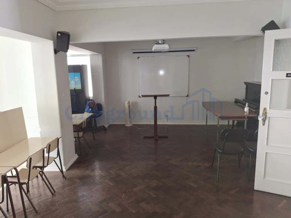 Apartamento T3 para Venda em Avenidas Novas Foto 3