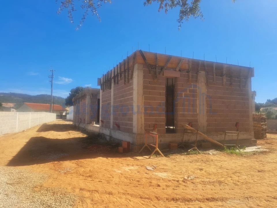 Moradia T3 para Venda em Aljubarrota Foto 15