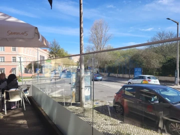 Negócio para ced. p. contratual em Nossa Senhora do Pópulo, Coto e São Gregório