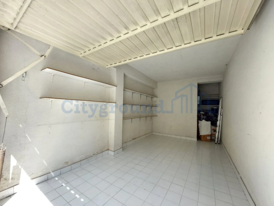 Garagem para Venda em Caldas da Rainha - Santo Onofre e Serra do Bouro Foto 3