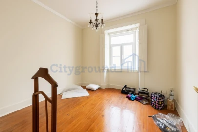 Apartamento T7 para Venda em Penha de França
