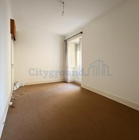 Apartamento T7 para Venda em Penha de França