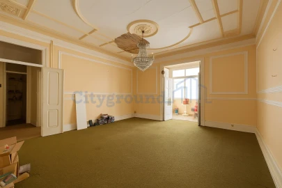 Apartamento T7 para Venda em Penha de França