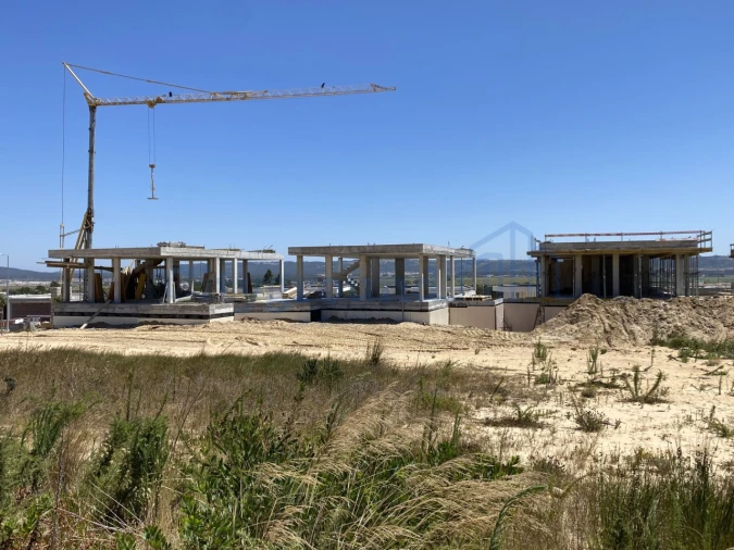 Moradia T3 para Venda em Tornada e Salir do Porto Foto 15