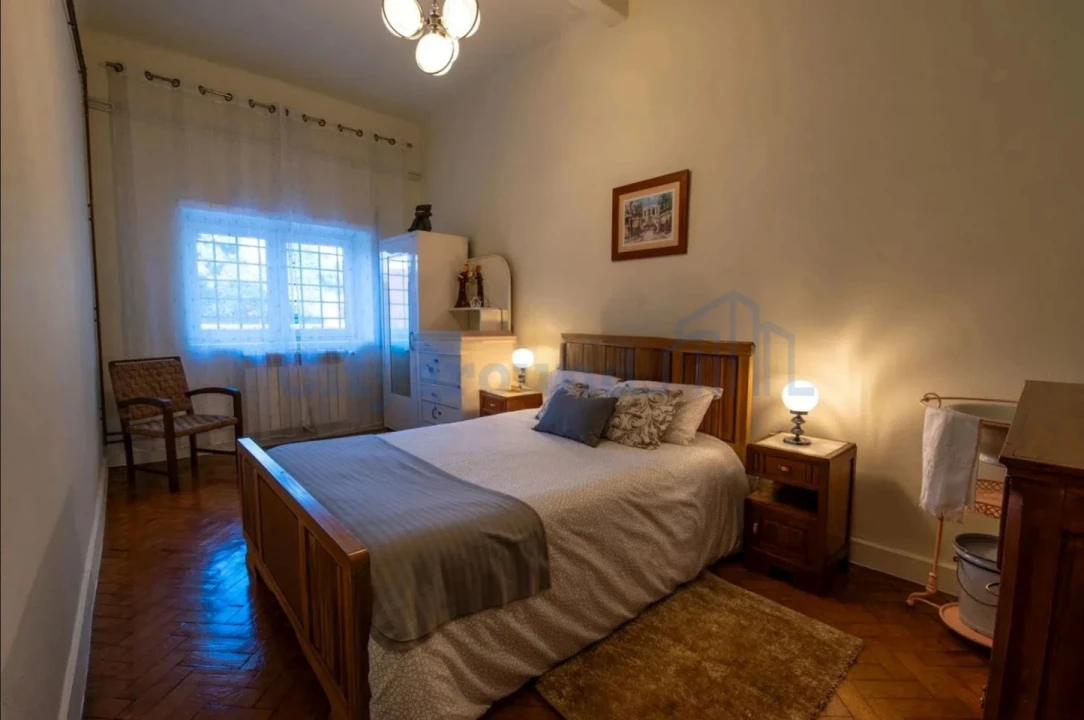 Moradia T10 para Venda em Louriçal Foto 19