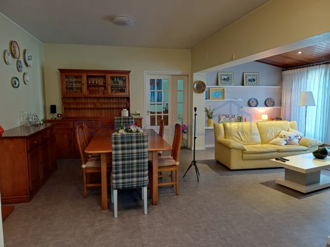 Moradia T4 para Venda em Marinha Grande Foto 8