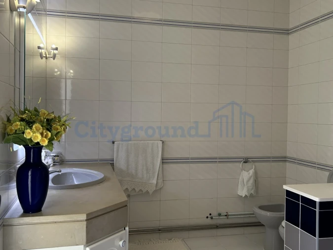 Moradia T4 para Venda em Marinha Grande Foto 13