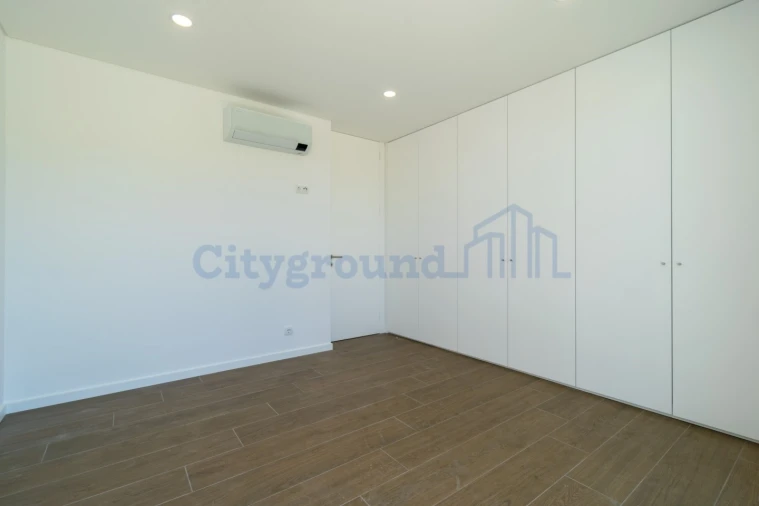 Moradia T3 para Venda em Tornada e Salir do Porto Foto 18