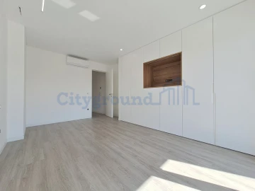Moradia T4 para Venda em Ferrel
