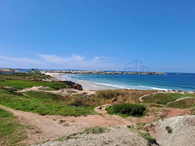 Moradia T4 para Venda em Ferrel Foto 12